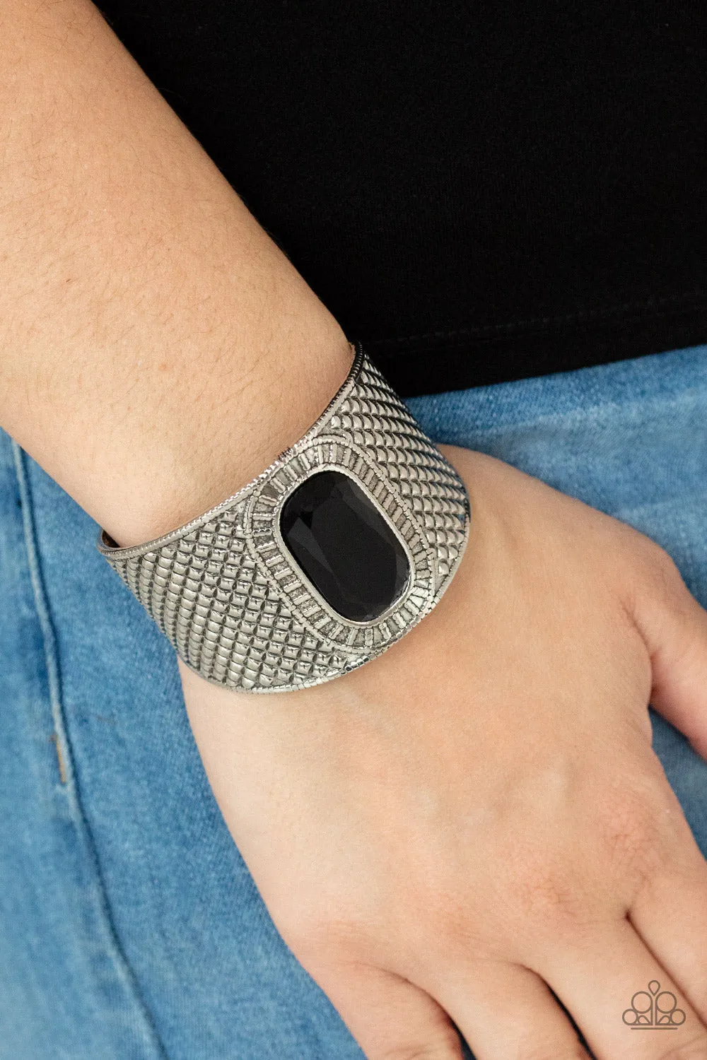 Poshly Pharaoh - Black Bracelet
