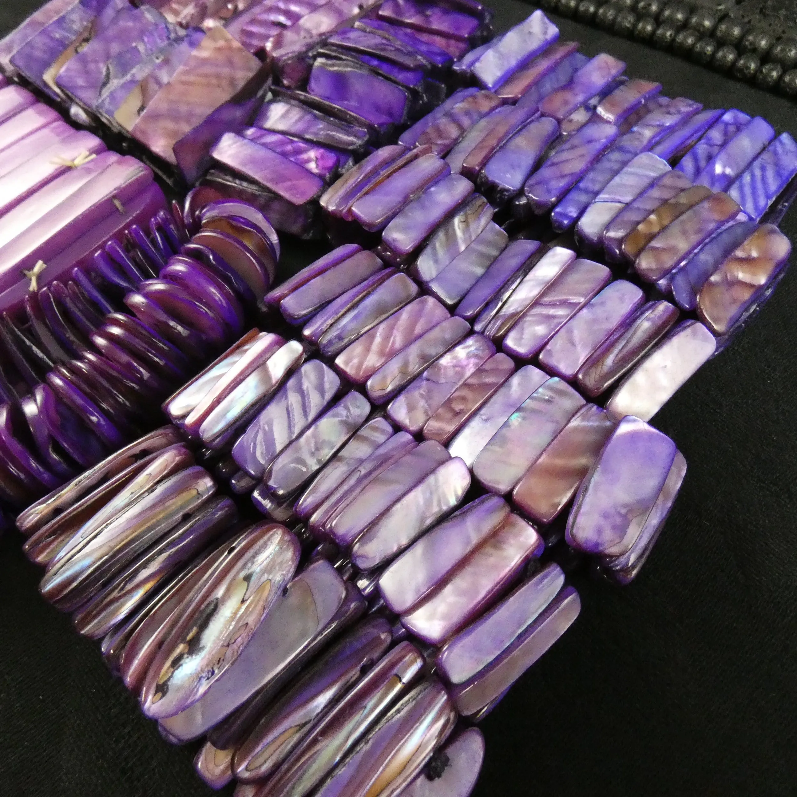 Purple Mother of Pearl Stretch Bracelets (Dyed) (Various)
