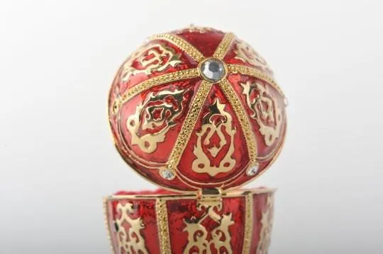 Red Egg with a Clock