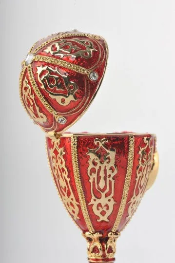 Red Egg with a Clock