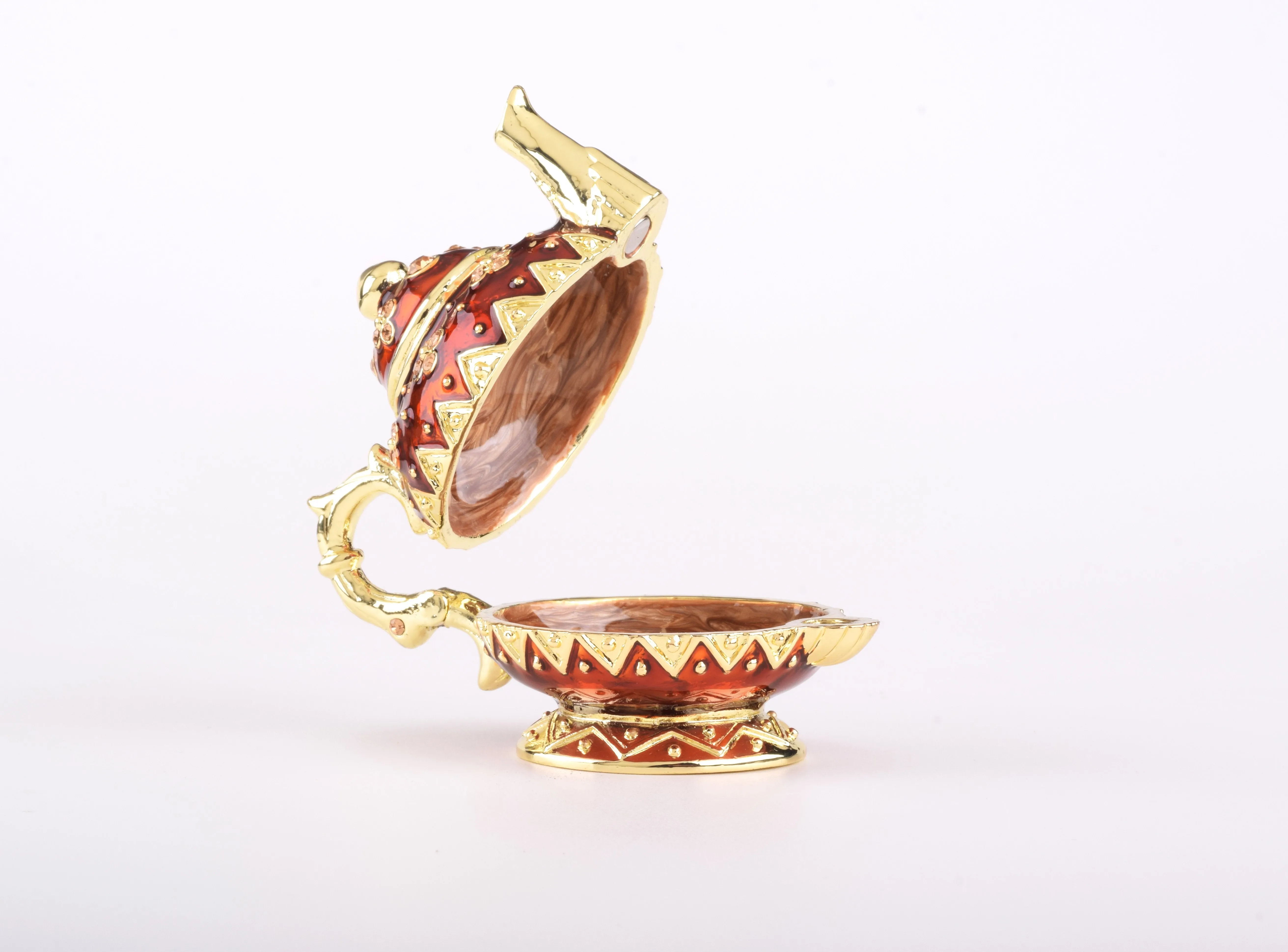 Red Tea Pot