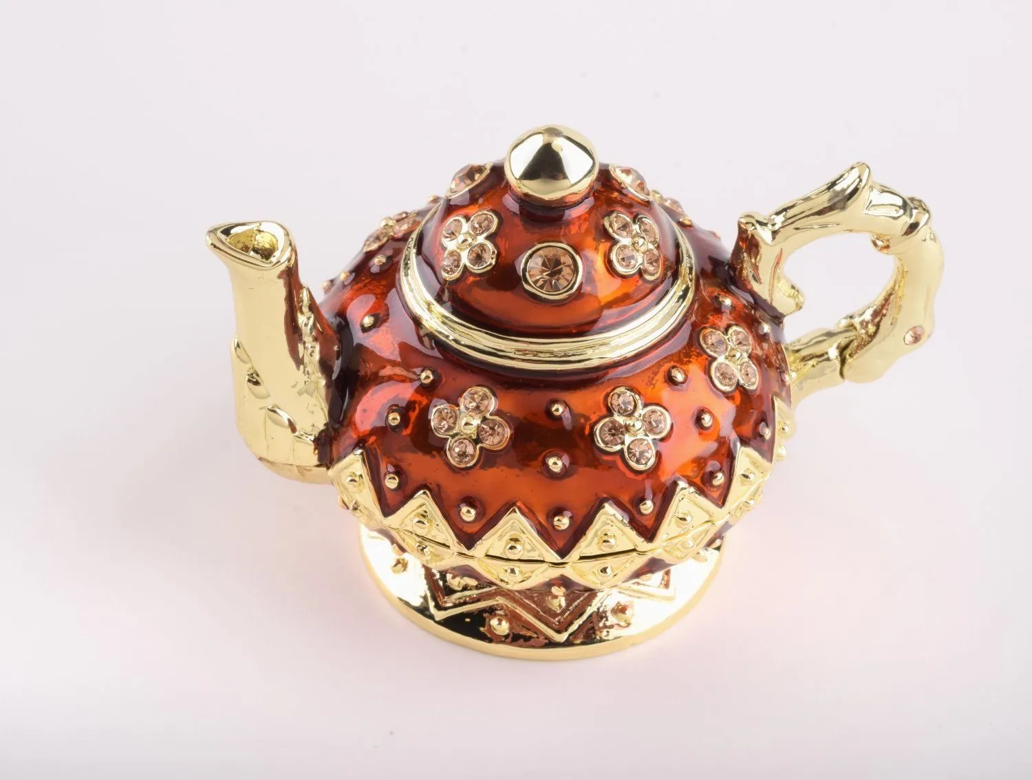 Red Tea Pot
