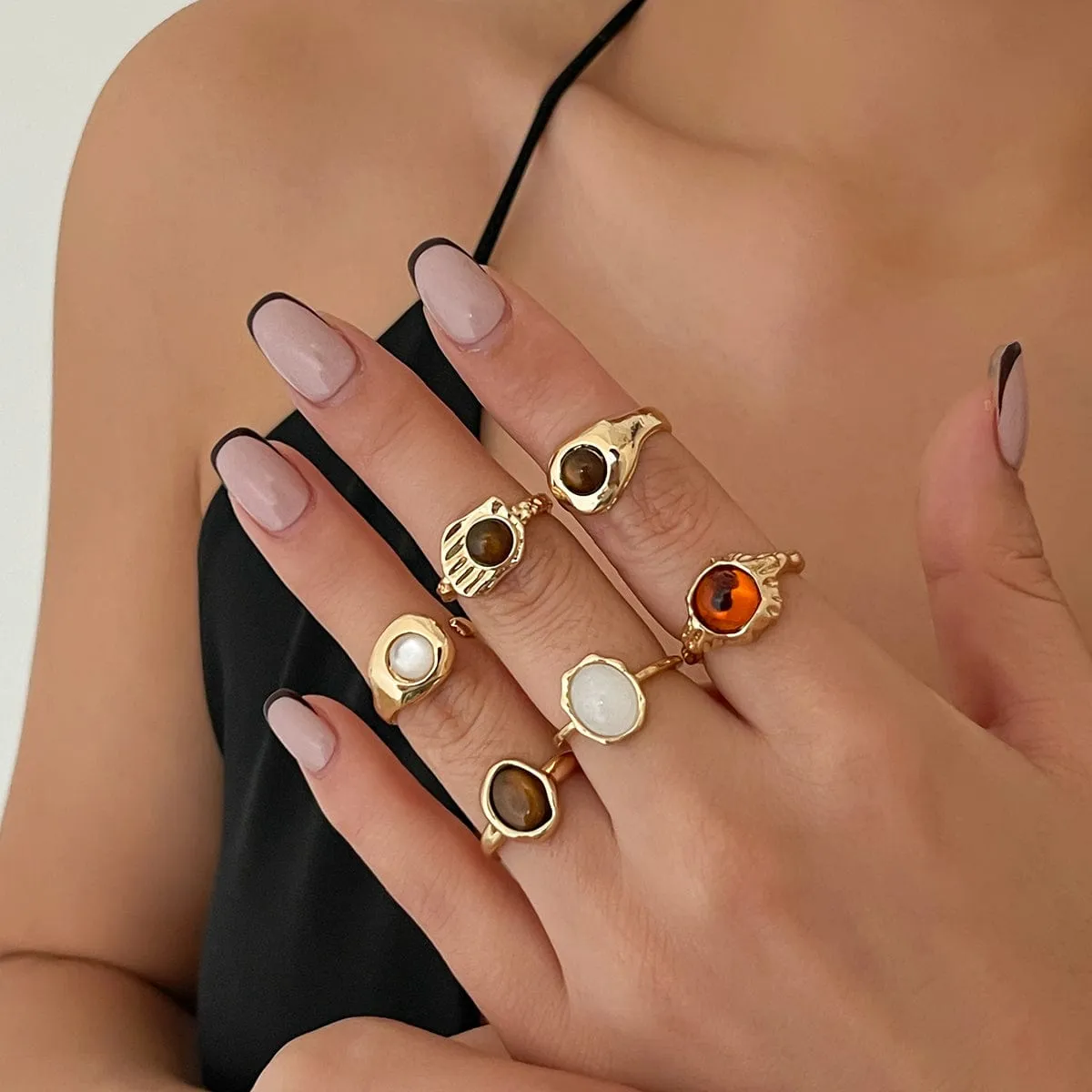 Retro Gold Plated Crystal Inlaid Textured Open Ring Set