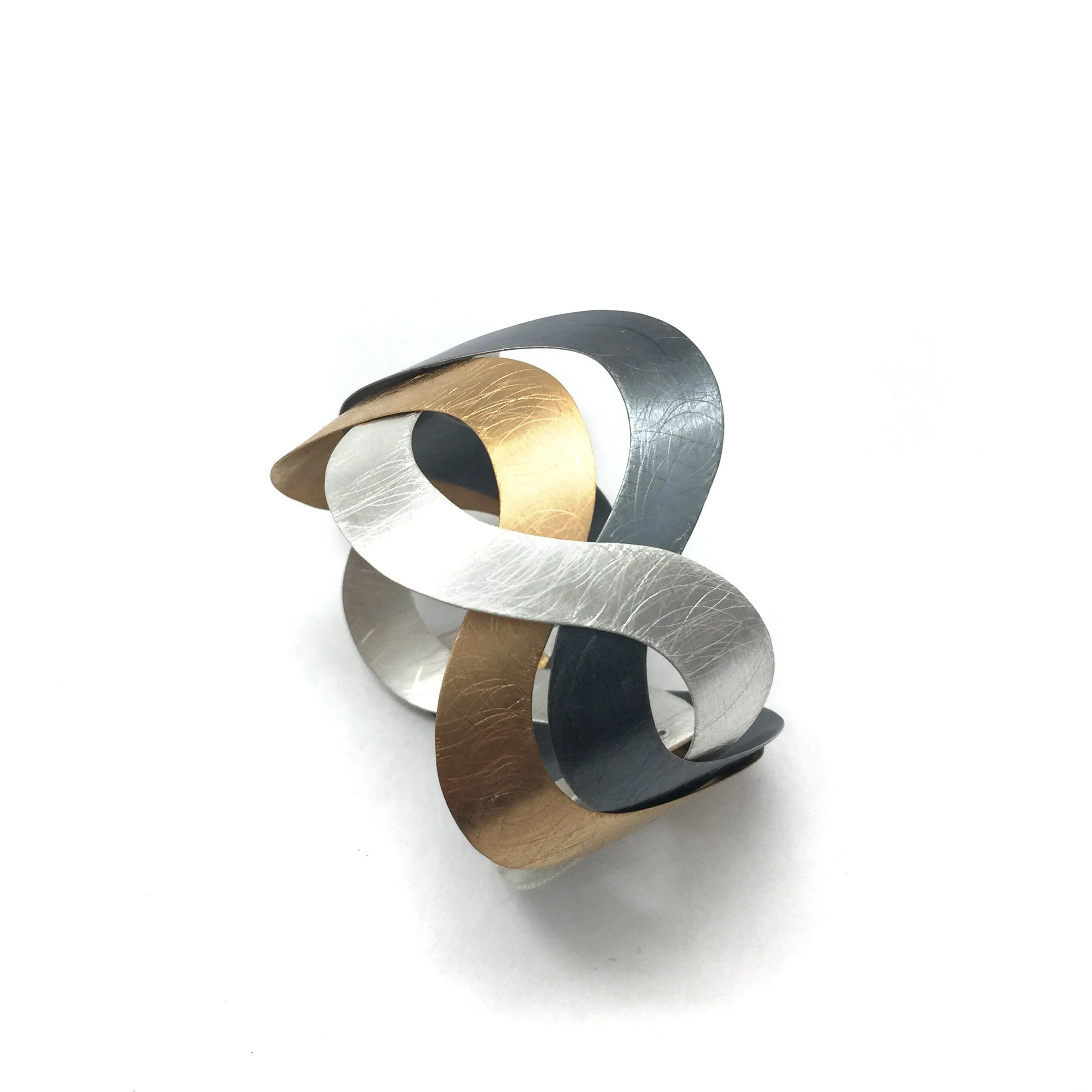 Semi-Twisted Wave Bracelet - Gold/Silver/Oxi