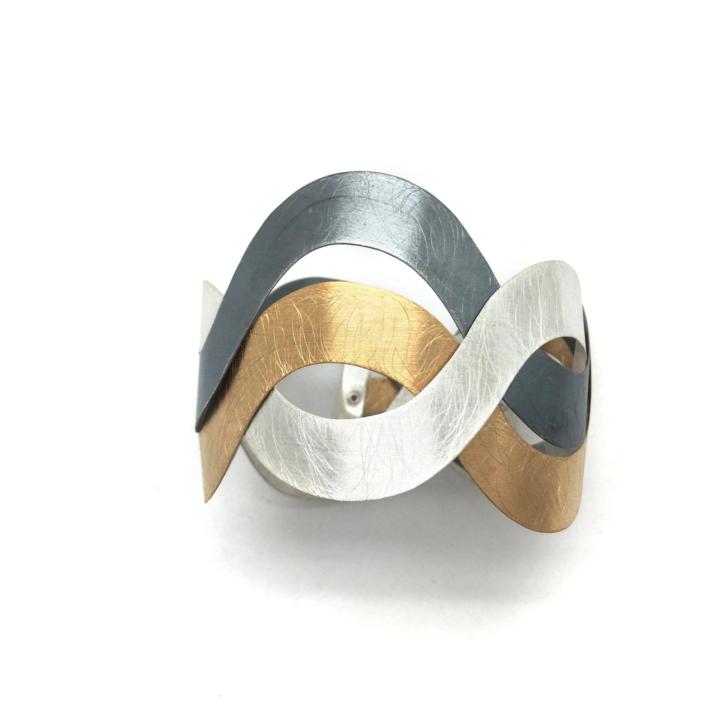 Semi-Twisted Wave Bracelet - Gold/Silver/Oxi