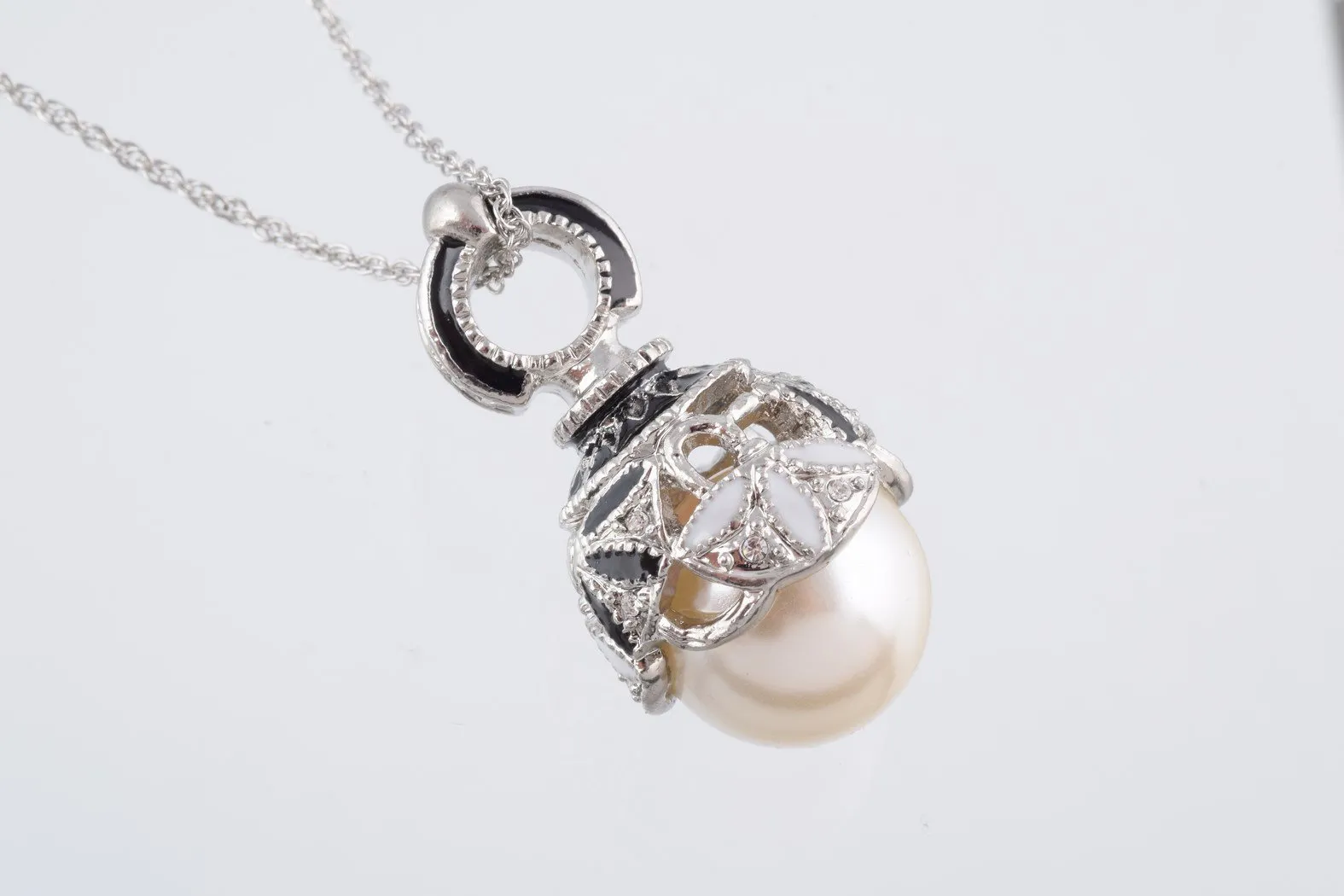 Silver & Black Pearl Egg Pendant Necklace