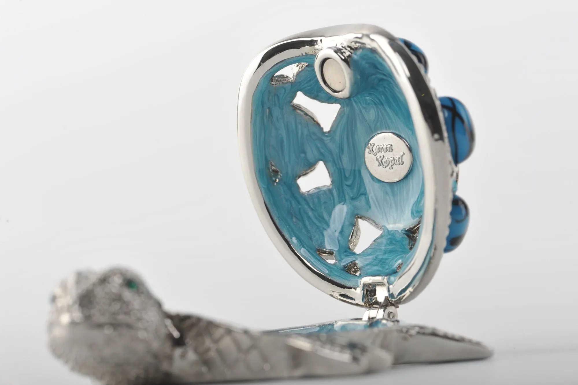 Silver Blue Turtle