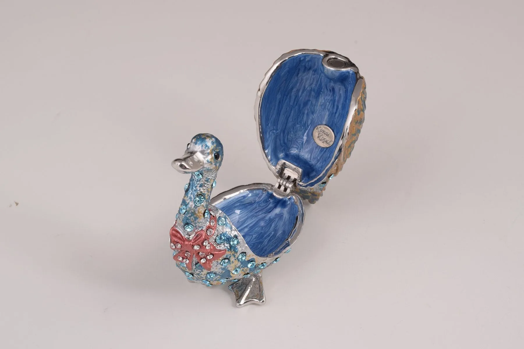 Silver Duck