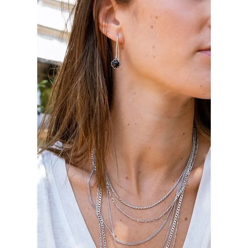 Silver Round  Drop Earrings Inlaid with Onyx