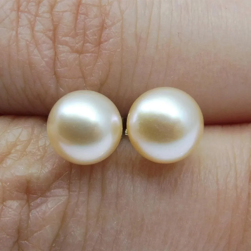 Sterling Silver 6mm Pair Natural Baby Pink Pearl Stud Earrings