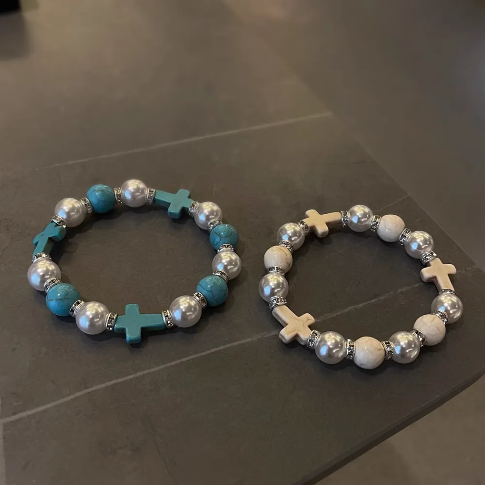 Street Cross Pearl Bracelet