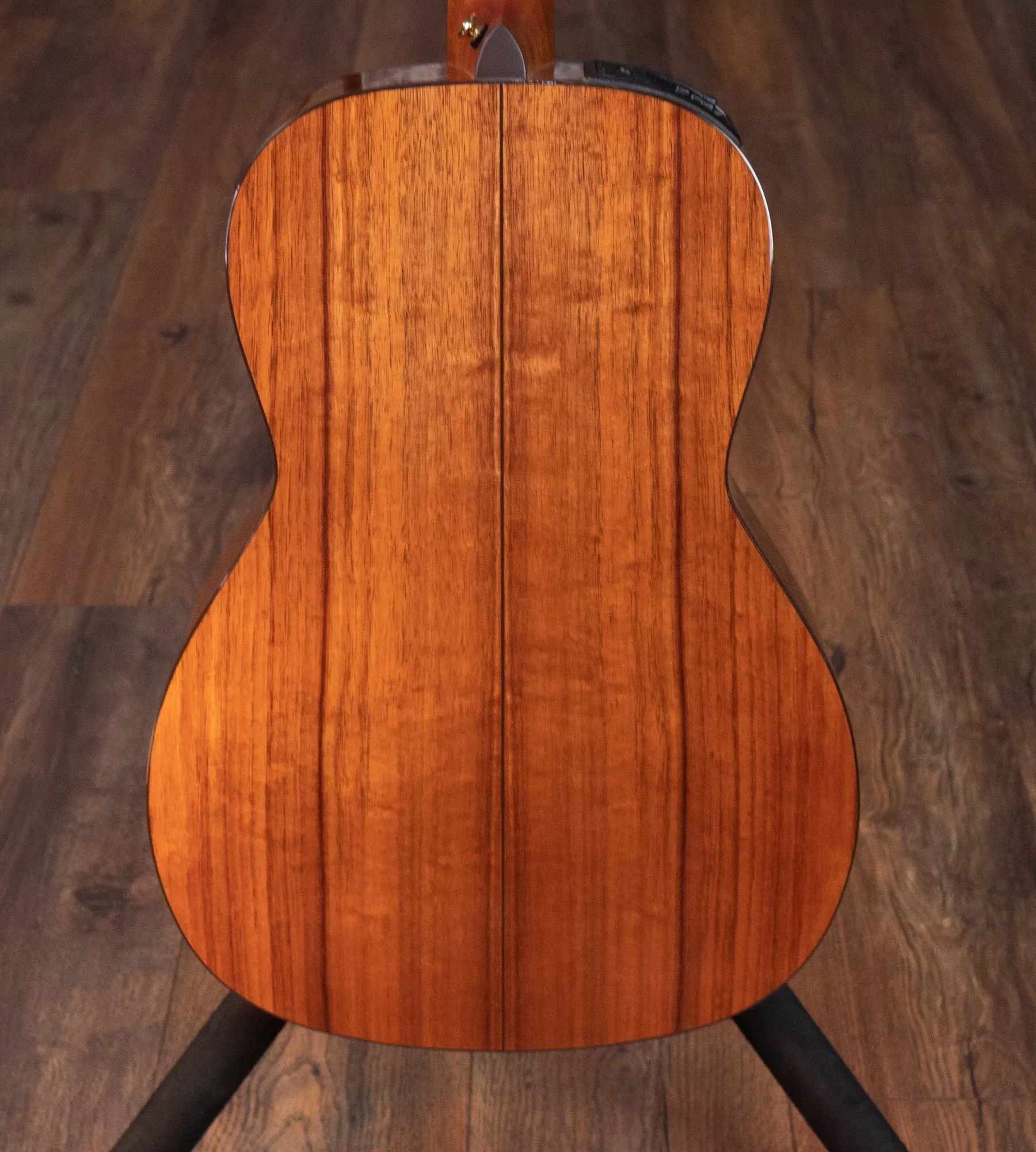 Takamine EF407