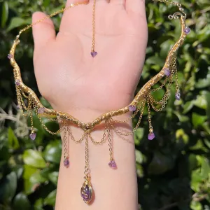 The Eternal Astraea in Amethyst 14K Yellow Gold ✵
