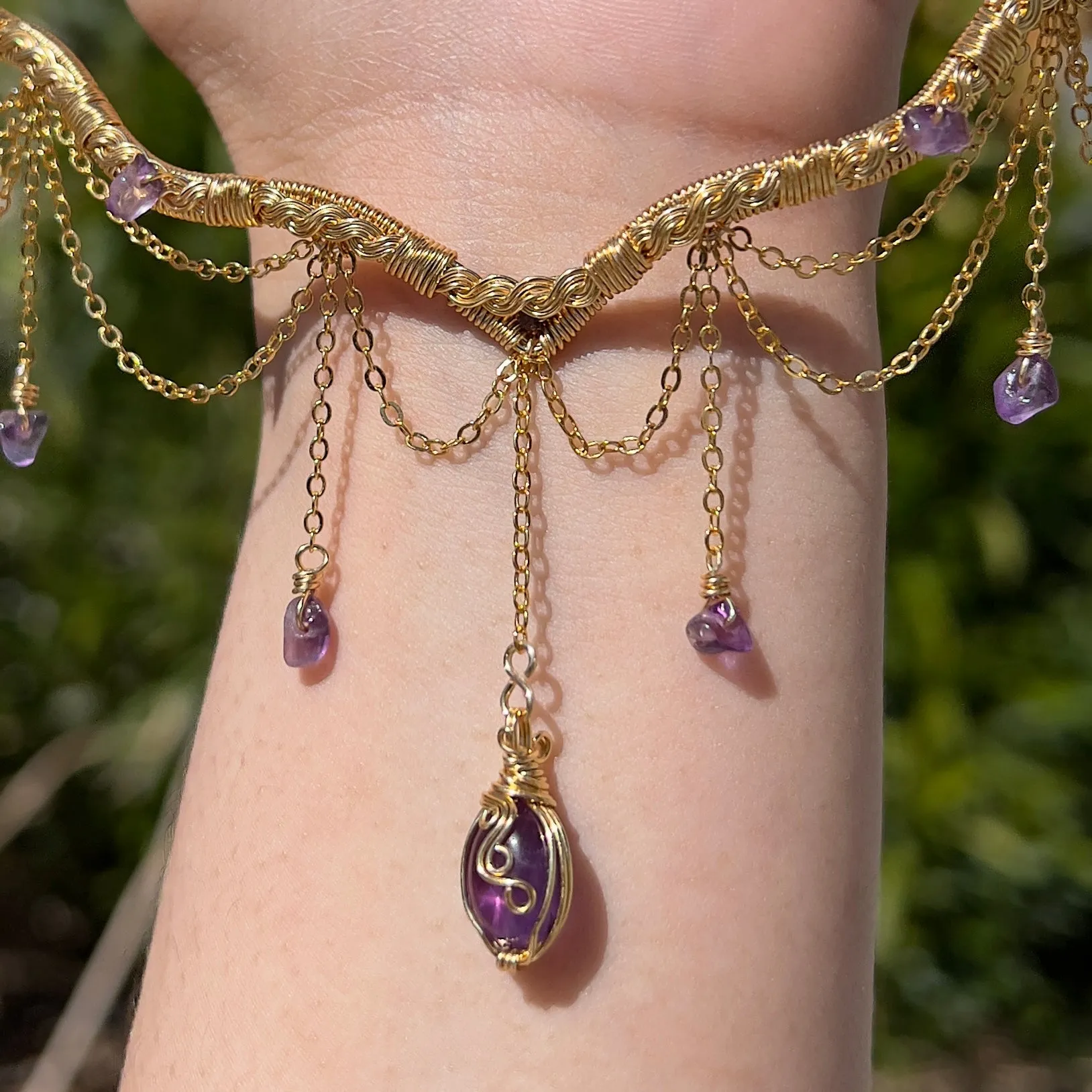 The Eternal Astraea in Amethyst 14K Yellow Gold ✵