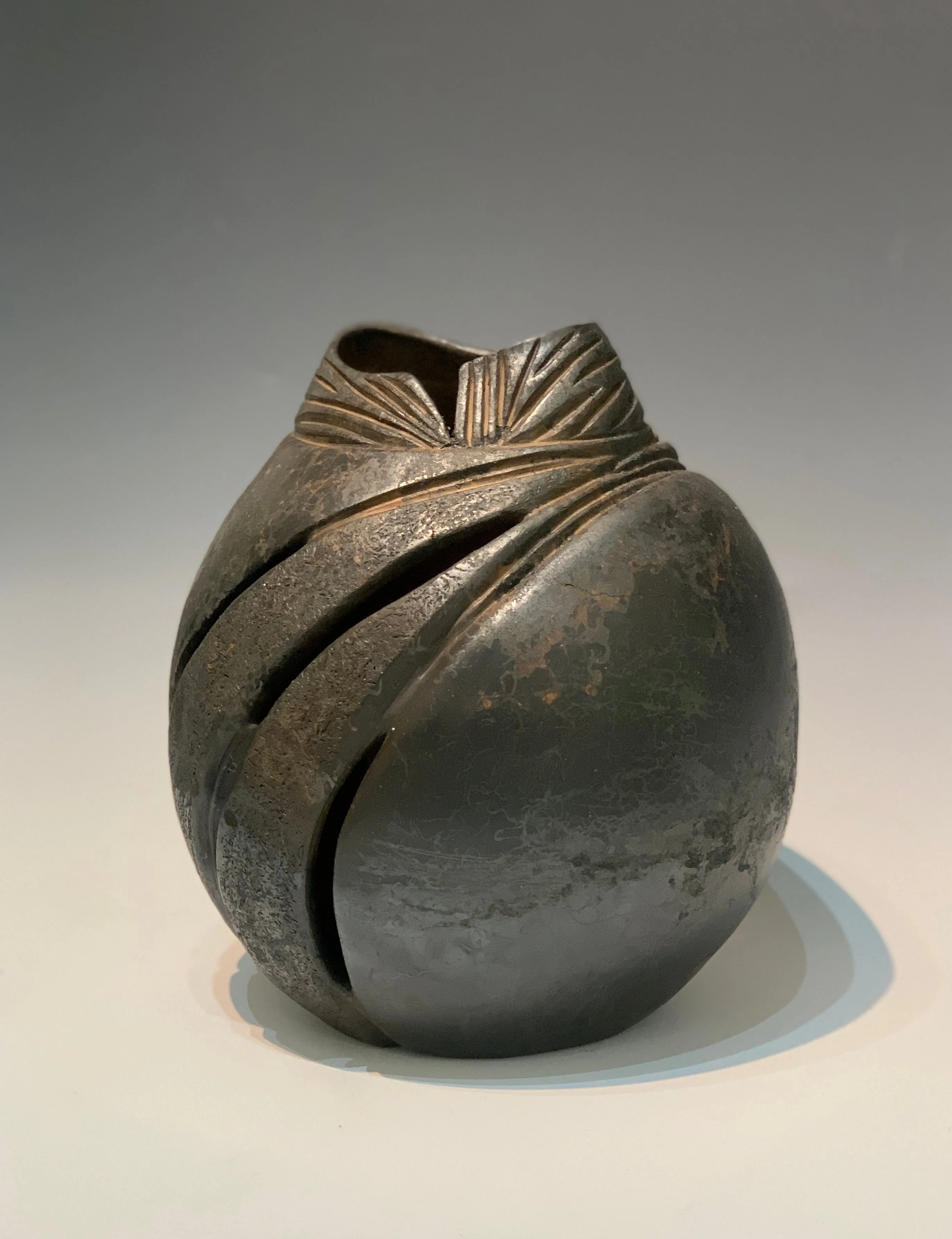 The Shadow of Light Earthenware Ceramic Vessel with Horse Hair