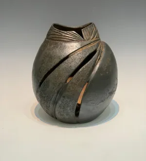 The Shadow of Light Earthenware Ceramic Vessel with Horse Hair