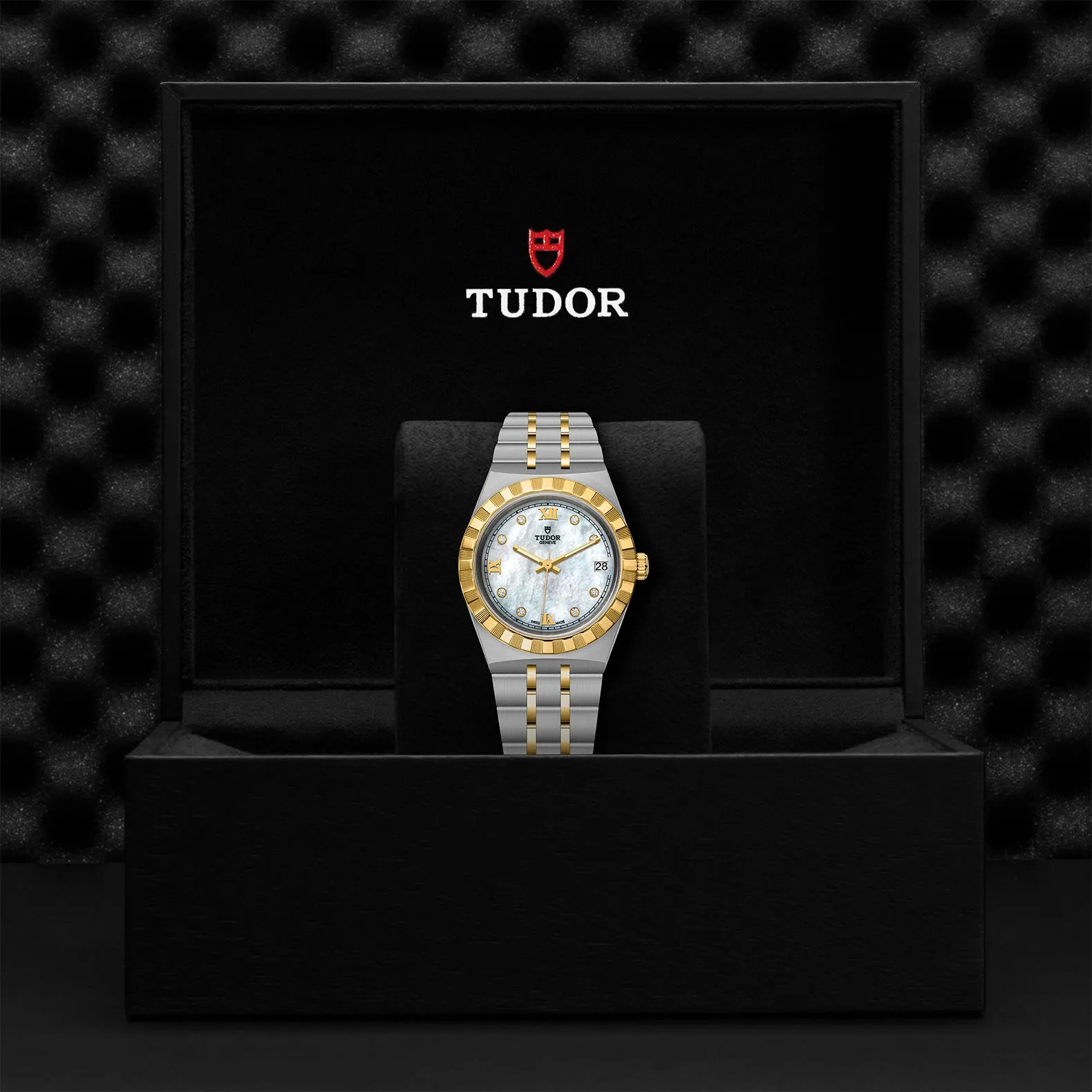 TUDOR Royal 34mm Steel
