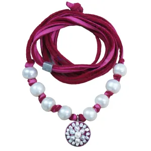 Under the Serious Moonlight pearl mosaic necklace/bracelet