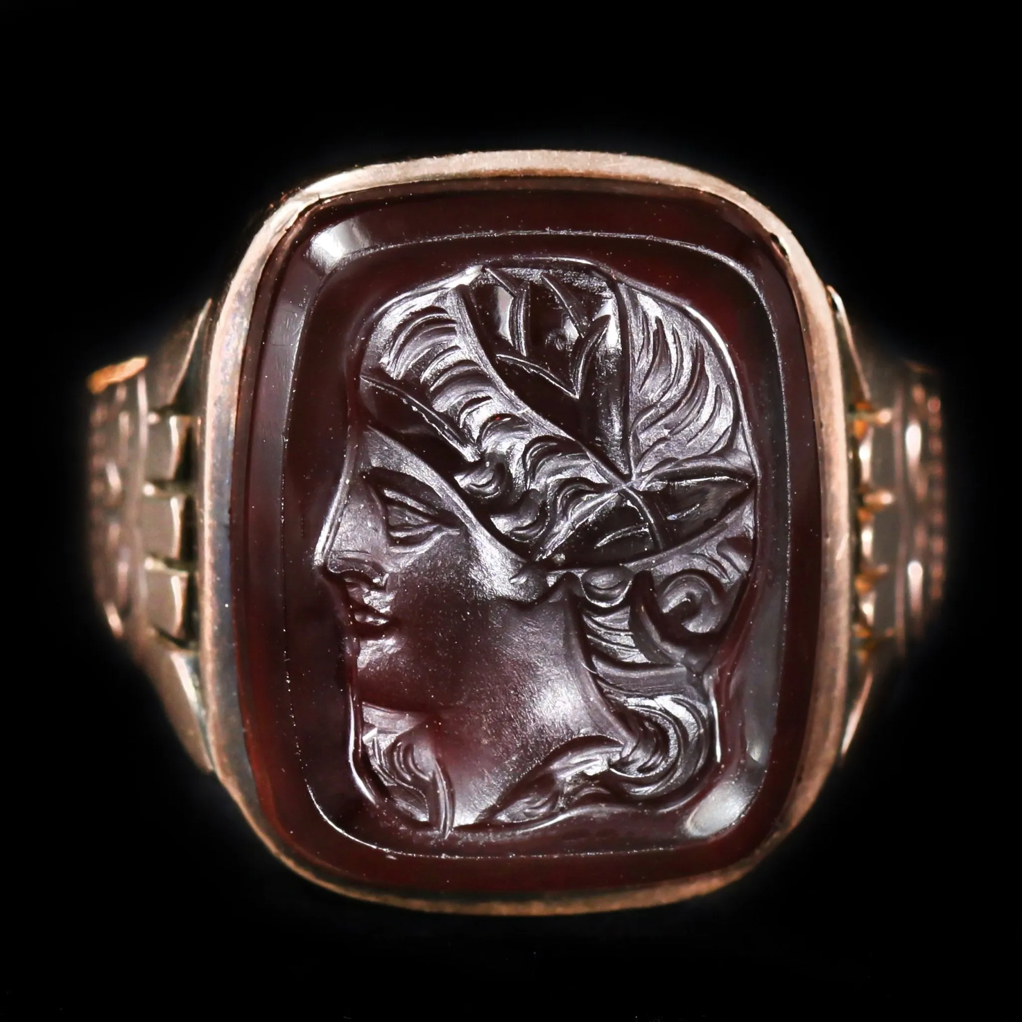 Victorian 14K Yellow Gold Carnelian Intaglio Ring