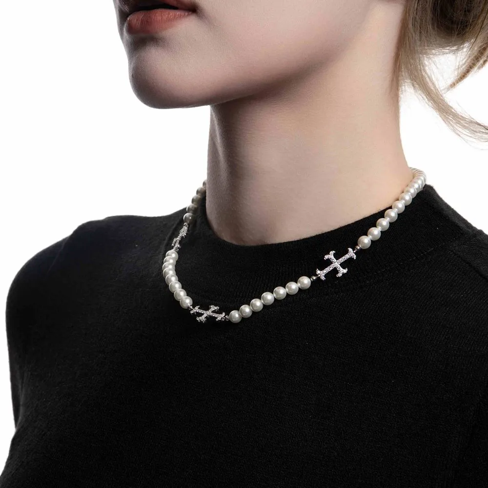 WIC | Rich Pearl Cross Necklace