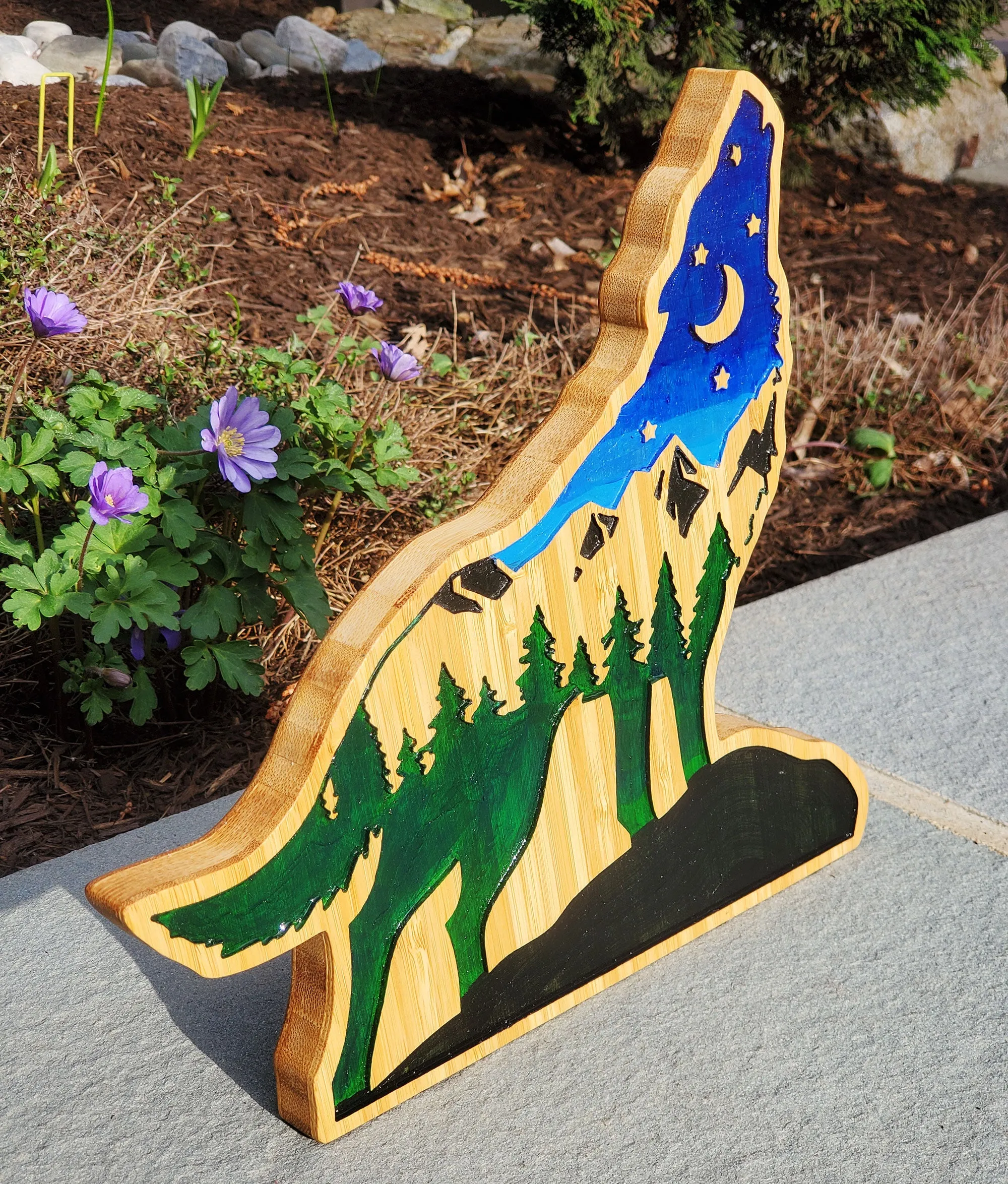 Wolf Wood Carving - Wolf Art - Artisan Wolf Decor