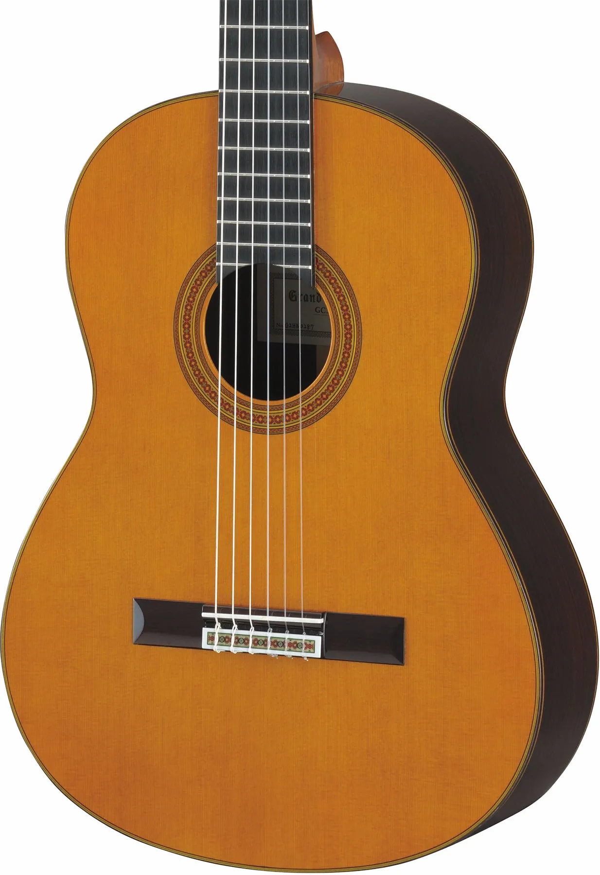 Yamaha GC32C 6-String RH GC32 Classical Guitar - Cedar Top w/ Reinforced Carrying Bag