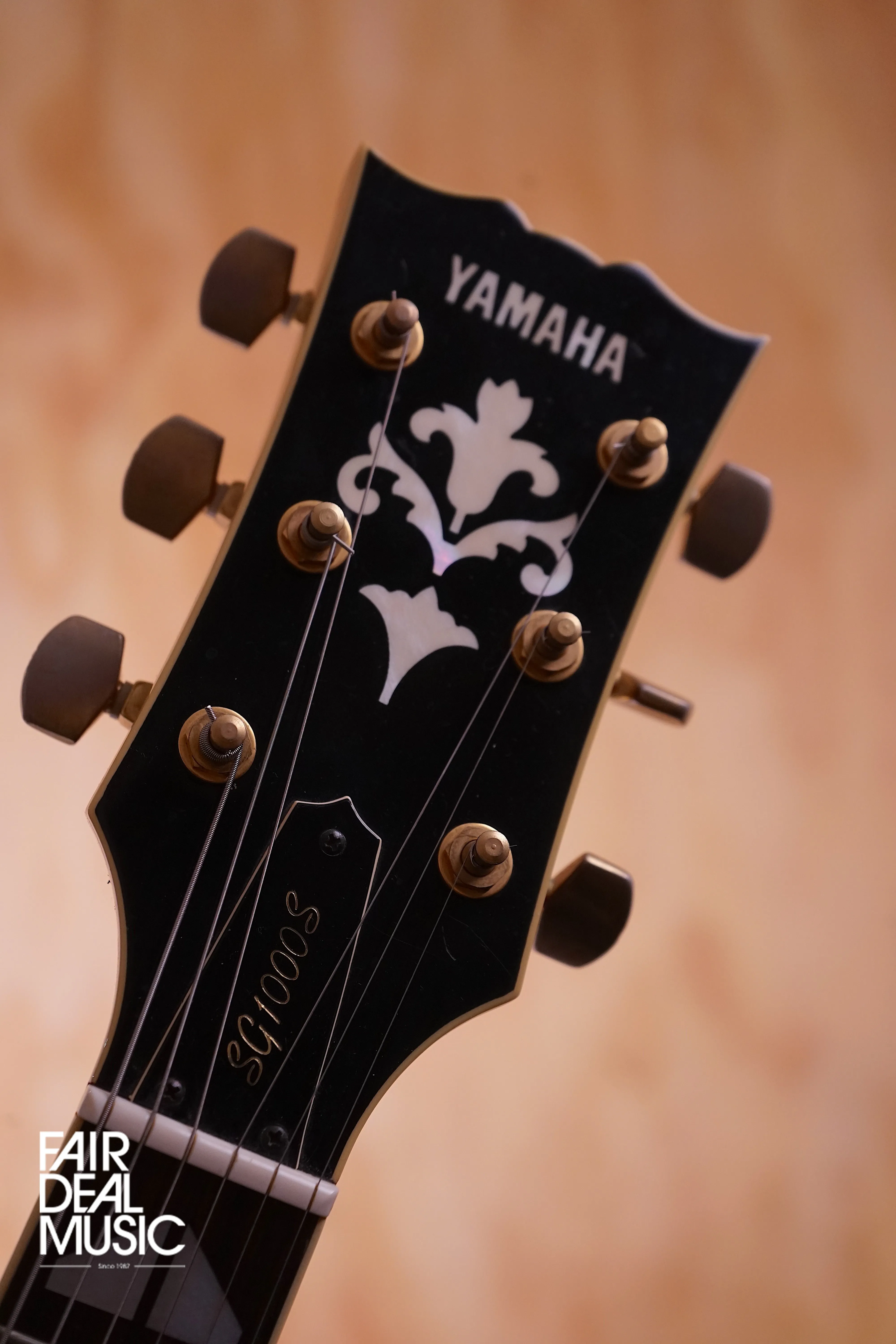 Yamaha SG1000S in Cherry Sunburst, USED