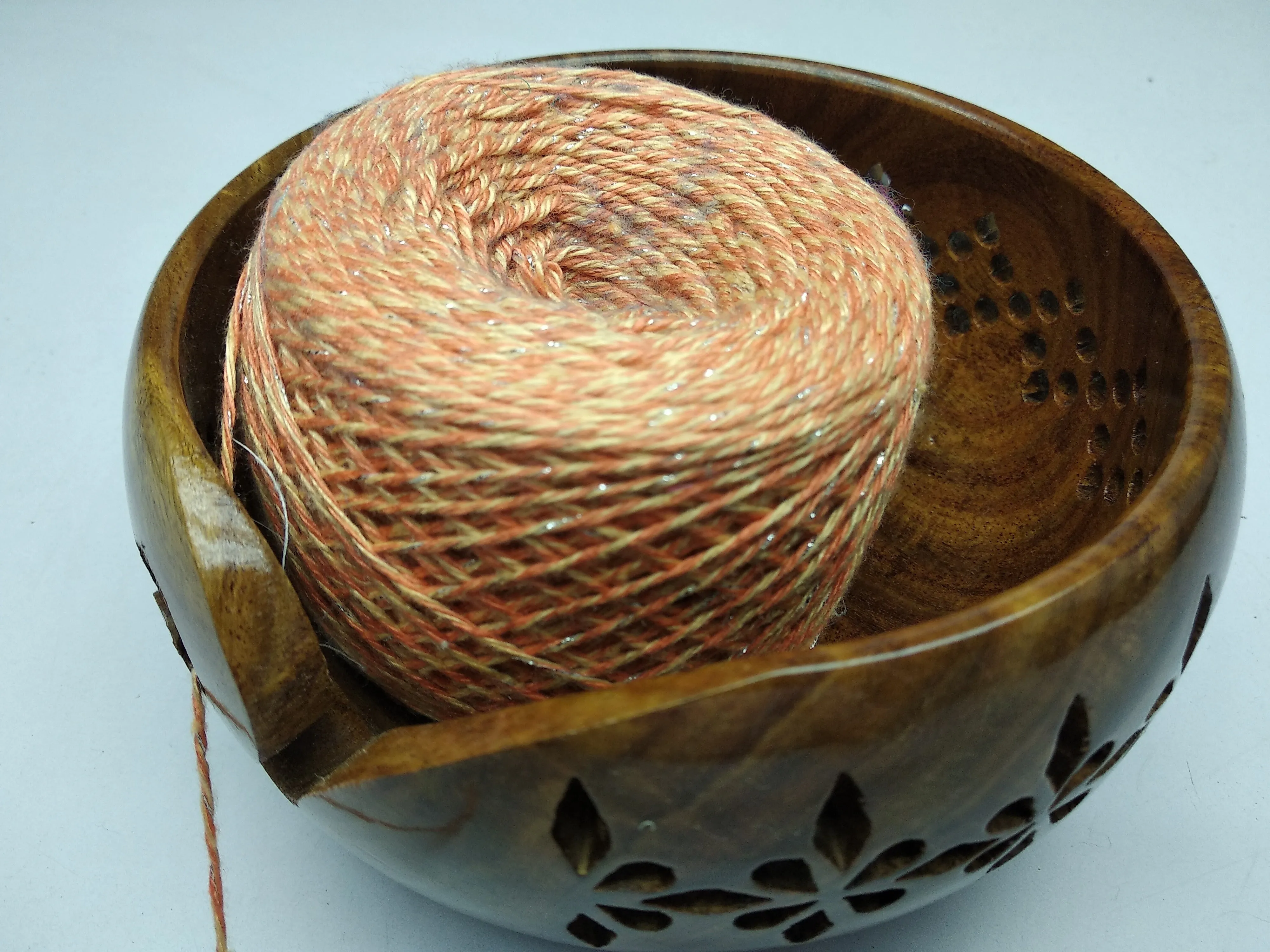 Yarn Bowl Rosewood and Pointed Knitting Needle